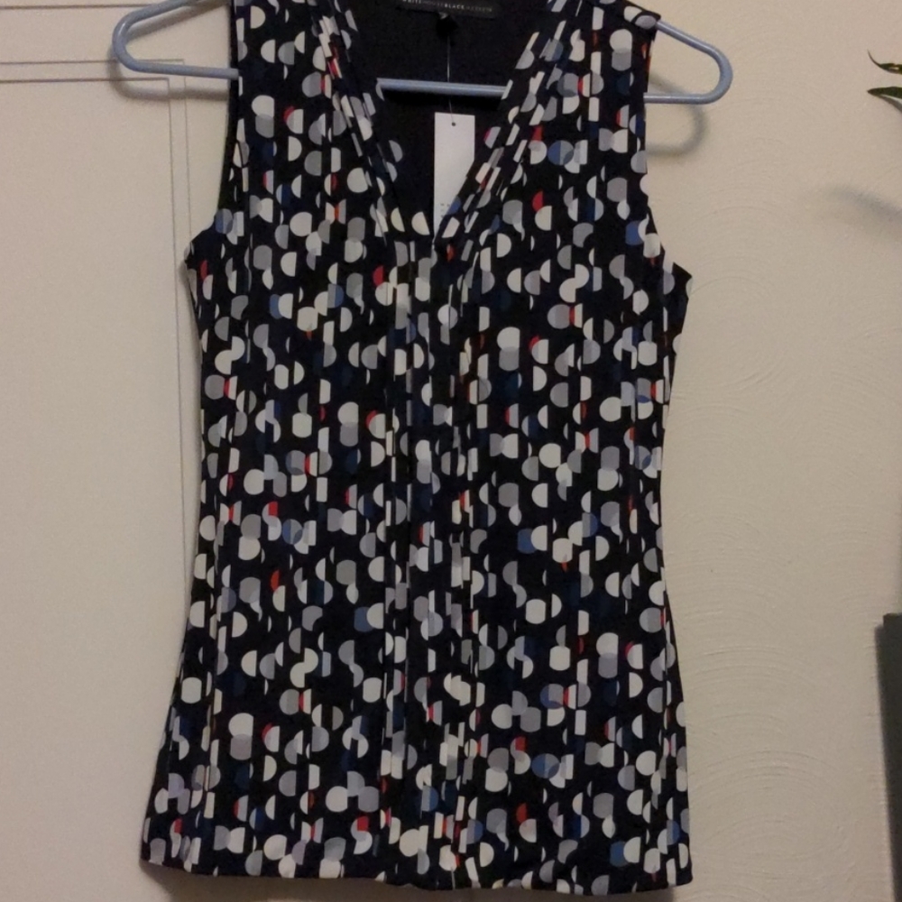 White House Black Market tank